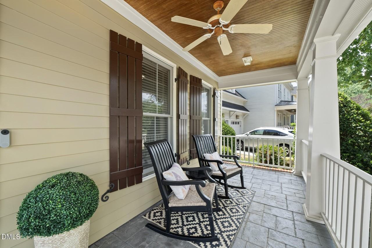 5609 Cary Glen Blvd - Photo 4 of 50