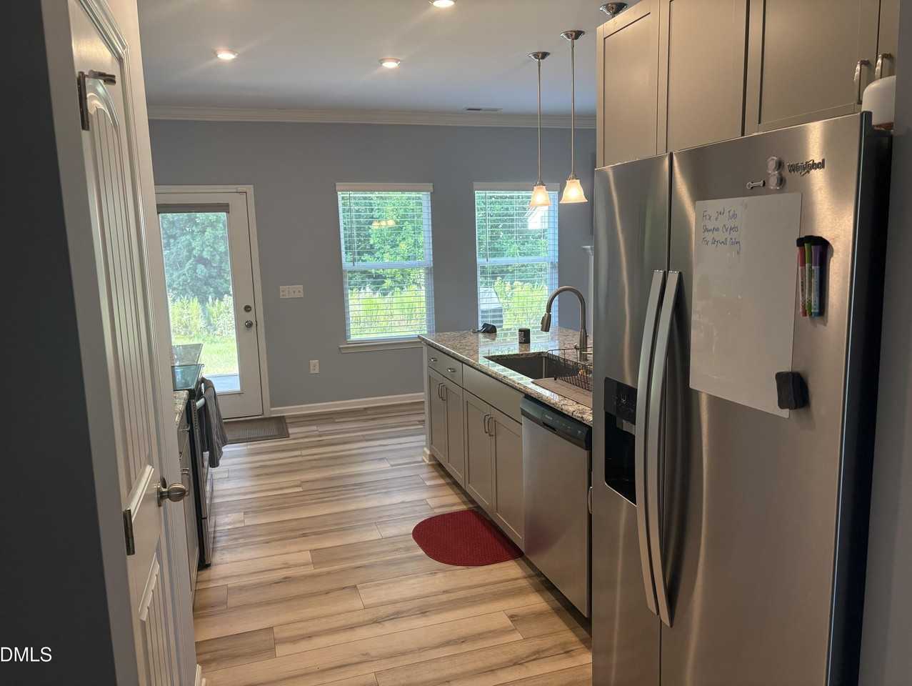 132 Lexington Dr - Photo 7 of 24
