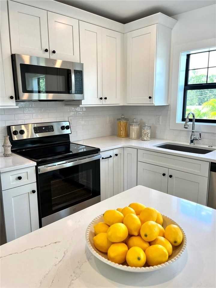 806 S Jefferson Ave #1 - Photo 7 of 16