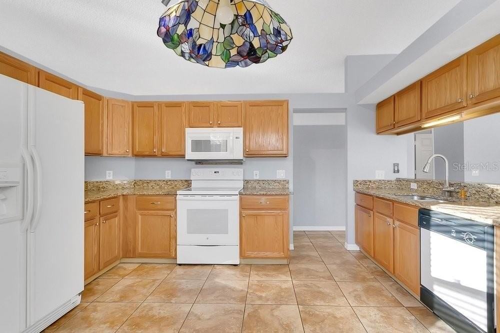 8102 Country Run Pkwy - Photo 3 of 24