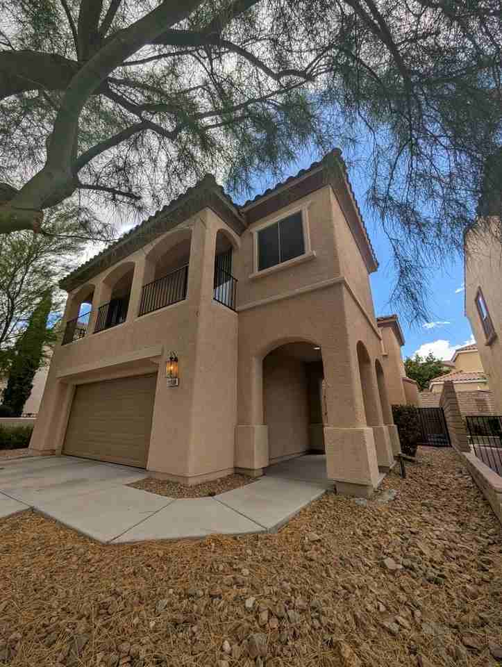 11908 Orense Dr - Photo 5 of 50