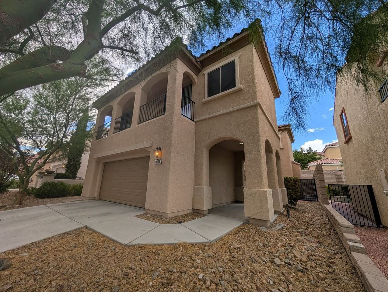 11908 Orense Dr - Photo 6 of 50