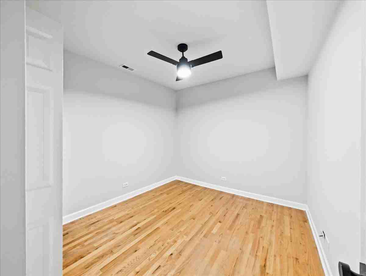 1538 N Milwaukee Ave #4F - Photo 7 of 13
