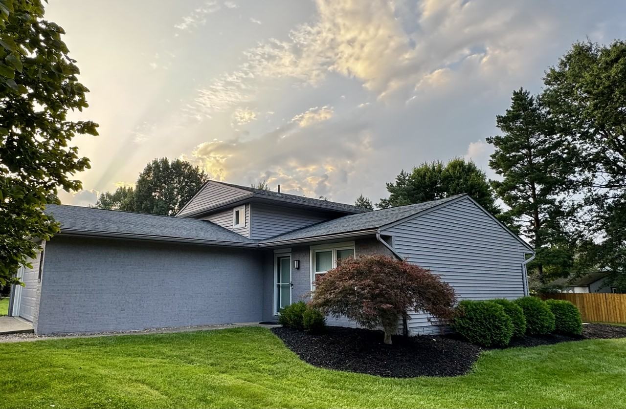 32694 Mills Rd #AVON - Photo 4 of 21