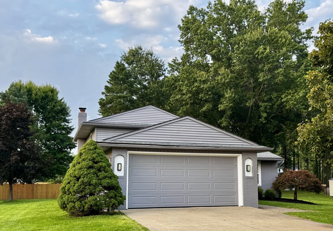 32694 Mills Rd #AVON - Photo 6 of 21