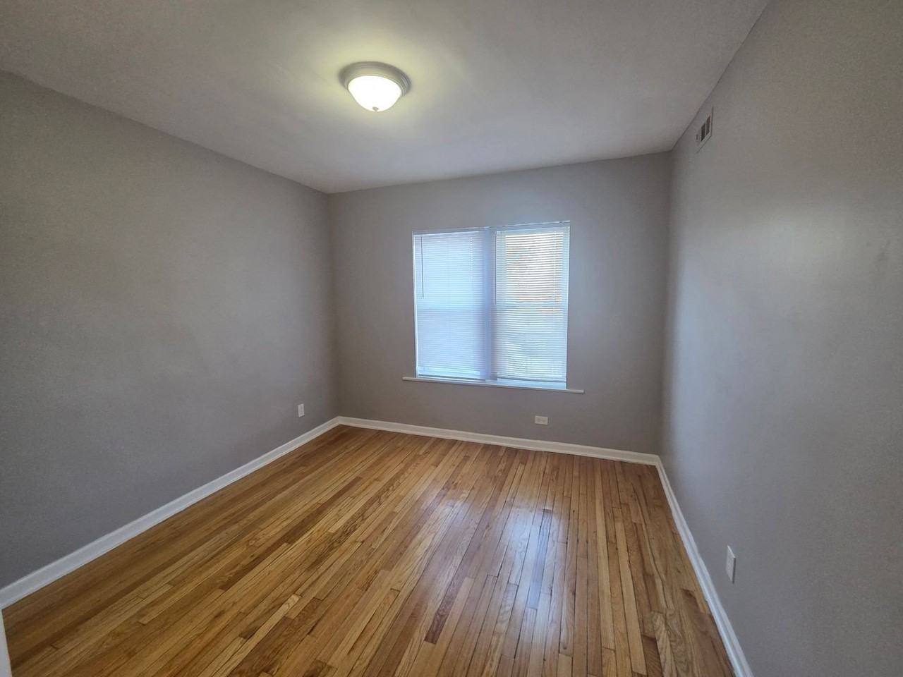 7548 S Stewart Ave #3A - Photo 5 of 7
