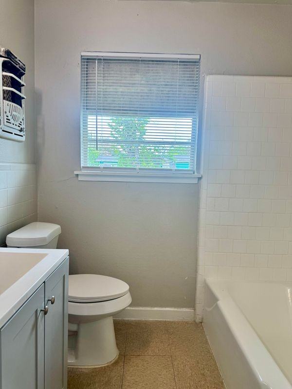 6810 Tallahasse Dr - Photo 2 of 5