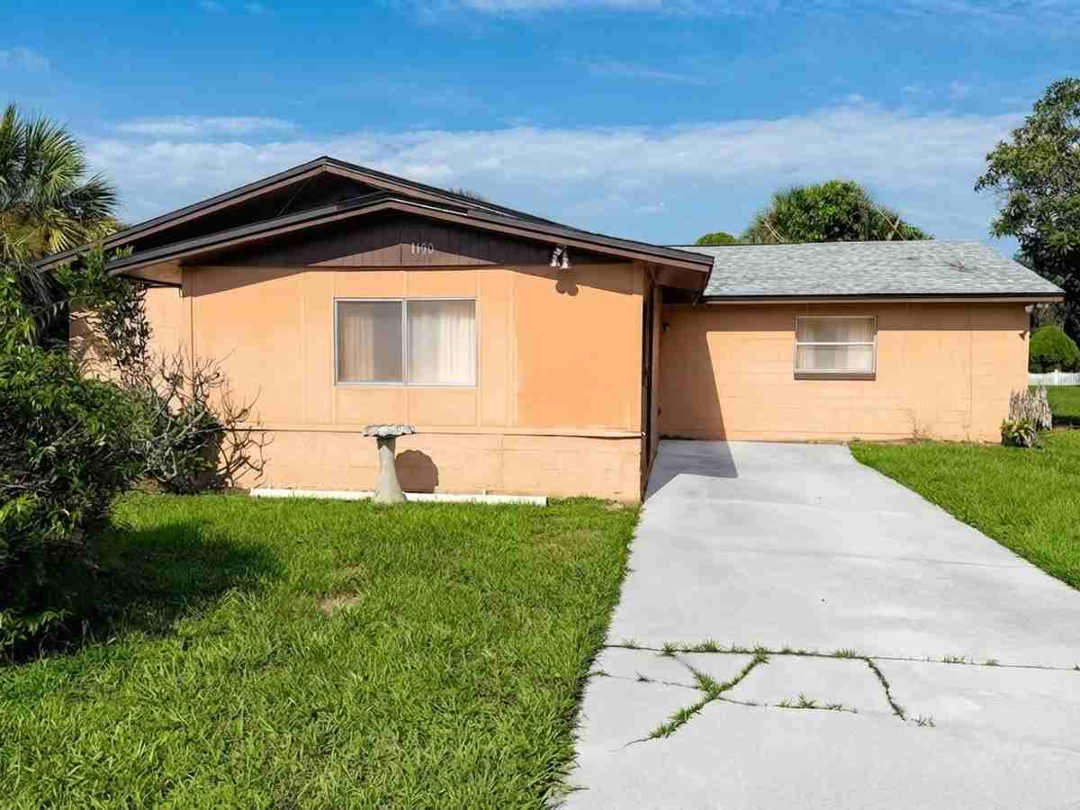 1150 S Deleon Ave - Photo 2 of 15