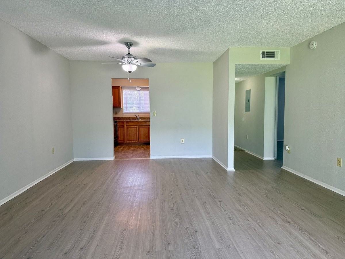 4117 S Semoran Blvd #9 - Photo 3 of 22