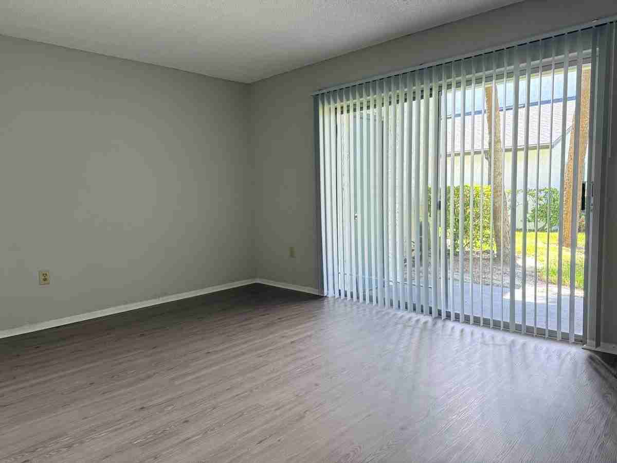 4117 S Semoran Blvd #9 - Photo 7 of 22