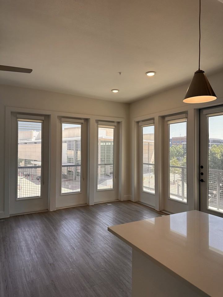 2323 Plaza Blvd #412 - Photo 2 of 8