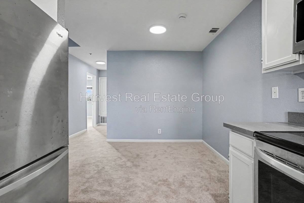 148 Anderly Ct #1 - Photo 4 of 10