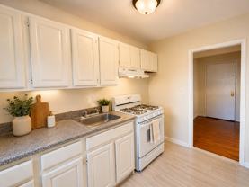 365 Schley St #E9C - Photo 1 of 1