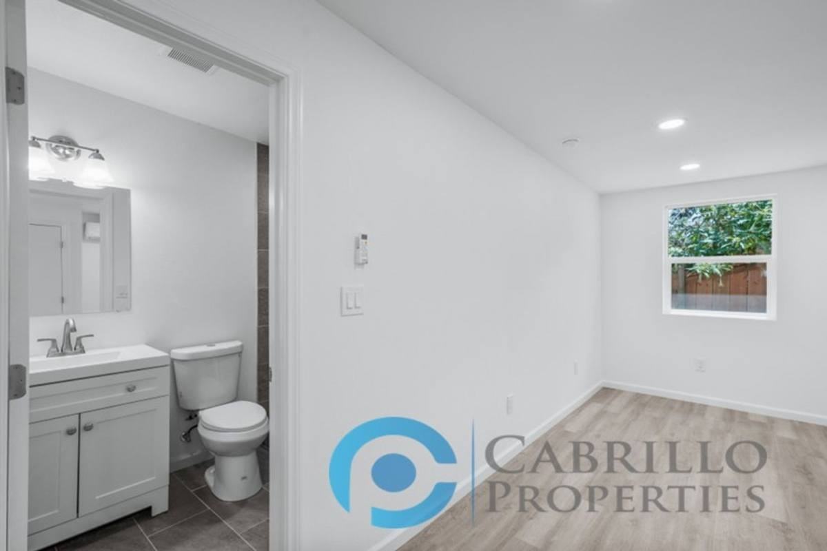 2527 Tuberose St #200 - Photo 7 of 10