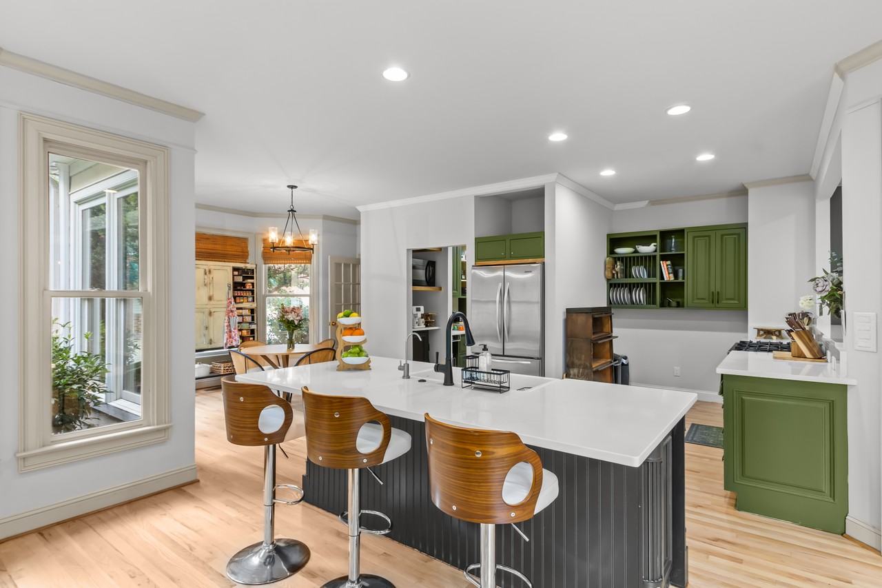 219 Sheffield Rd #NA - Photo 3 of 50