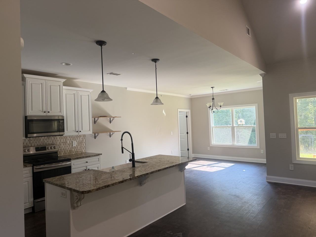 381 Bennett Dr #NA - Photo 2 of 10
