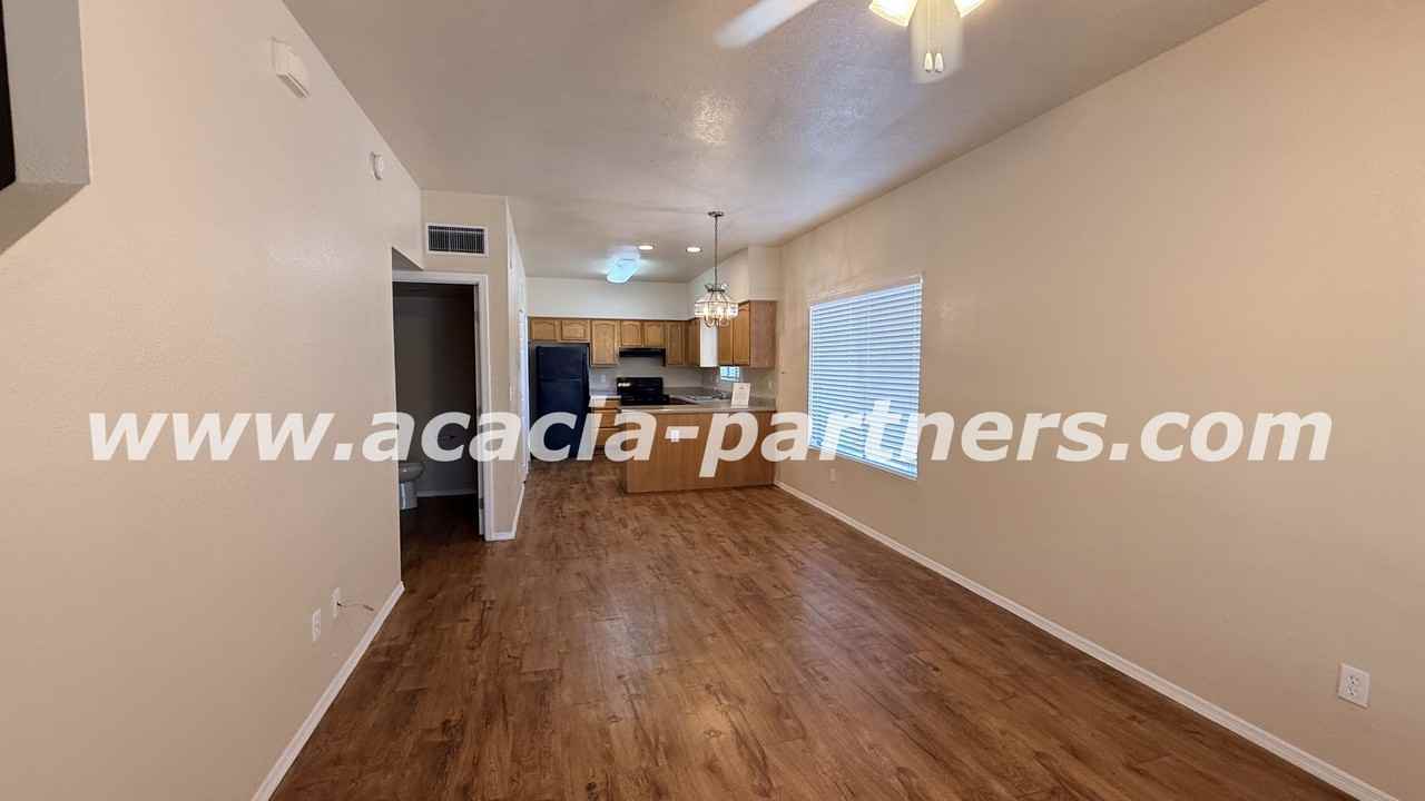 4226 E Monte Vista Dr #1 - Photo 2 of 24