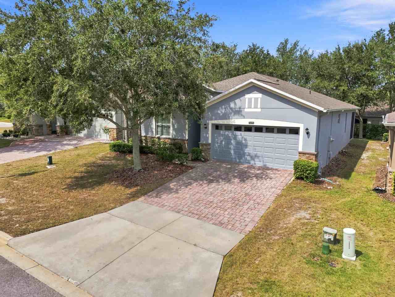 3695 Corsica Ln - Photo 2 of 30