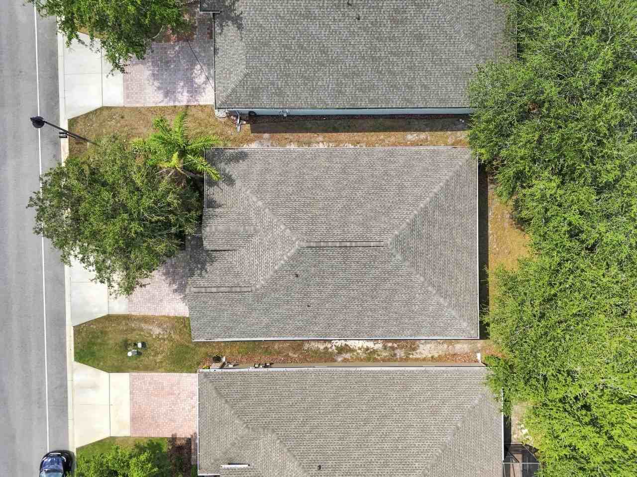 3695 Corsica Ln - Photo 6 of 30