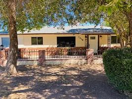 featured image of 1418 E Williams St