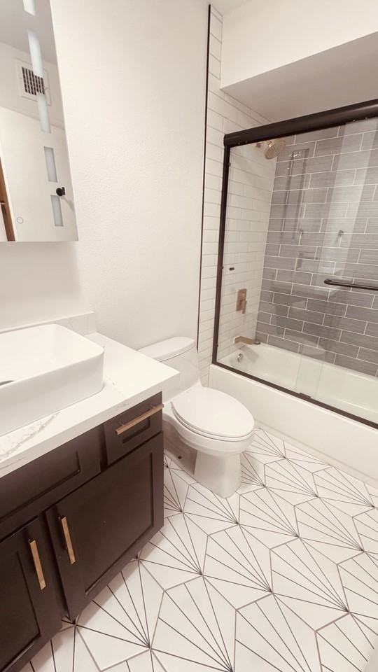 8229 E Vista Dr - Photo 5 of 16