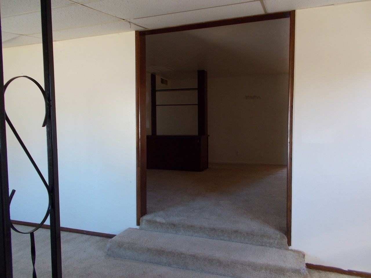 164 Wolfe St - Photo 6 of 26