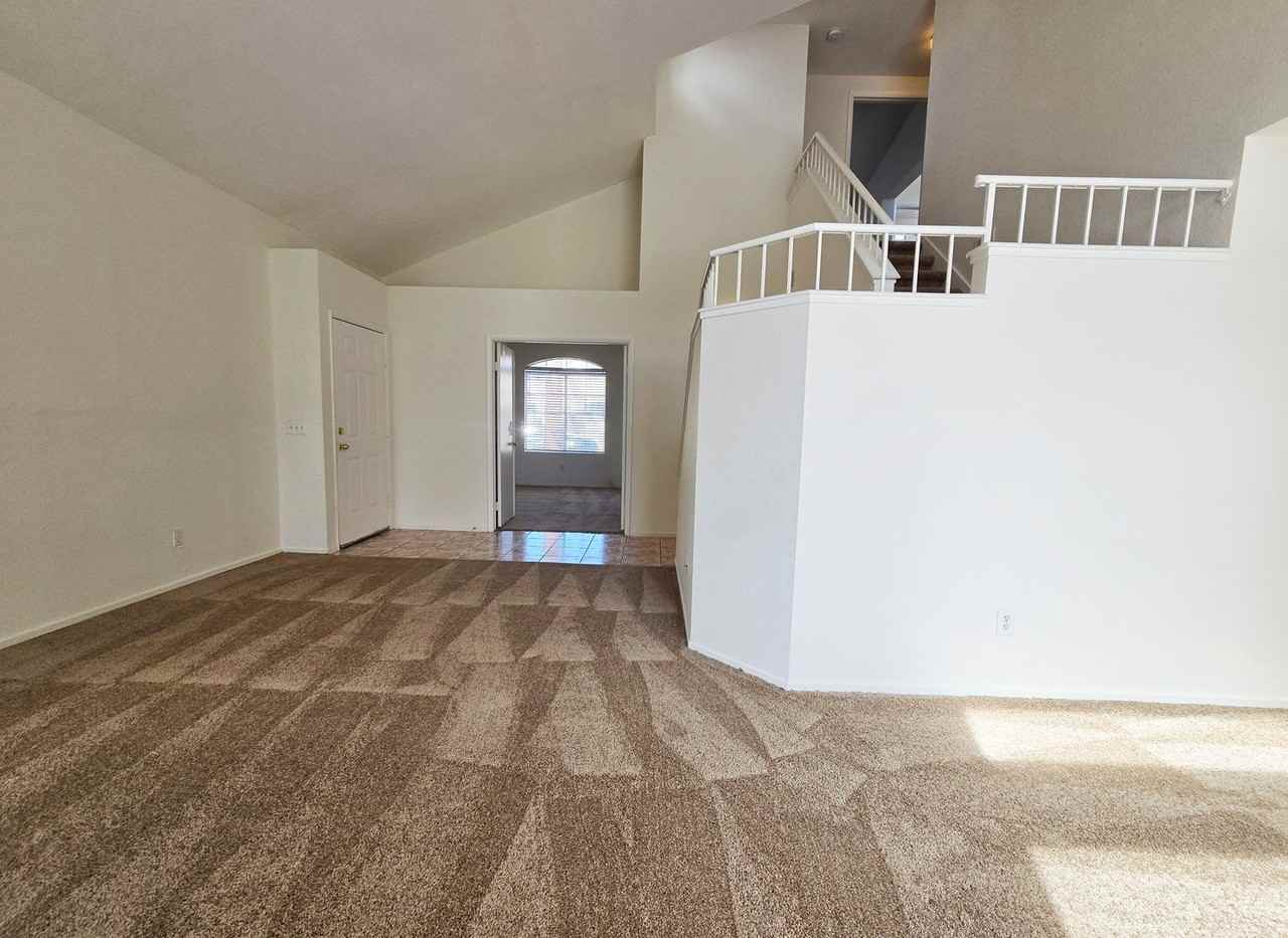 1724 Leaning Pine Way - Photo 7 of 44
