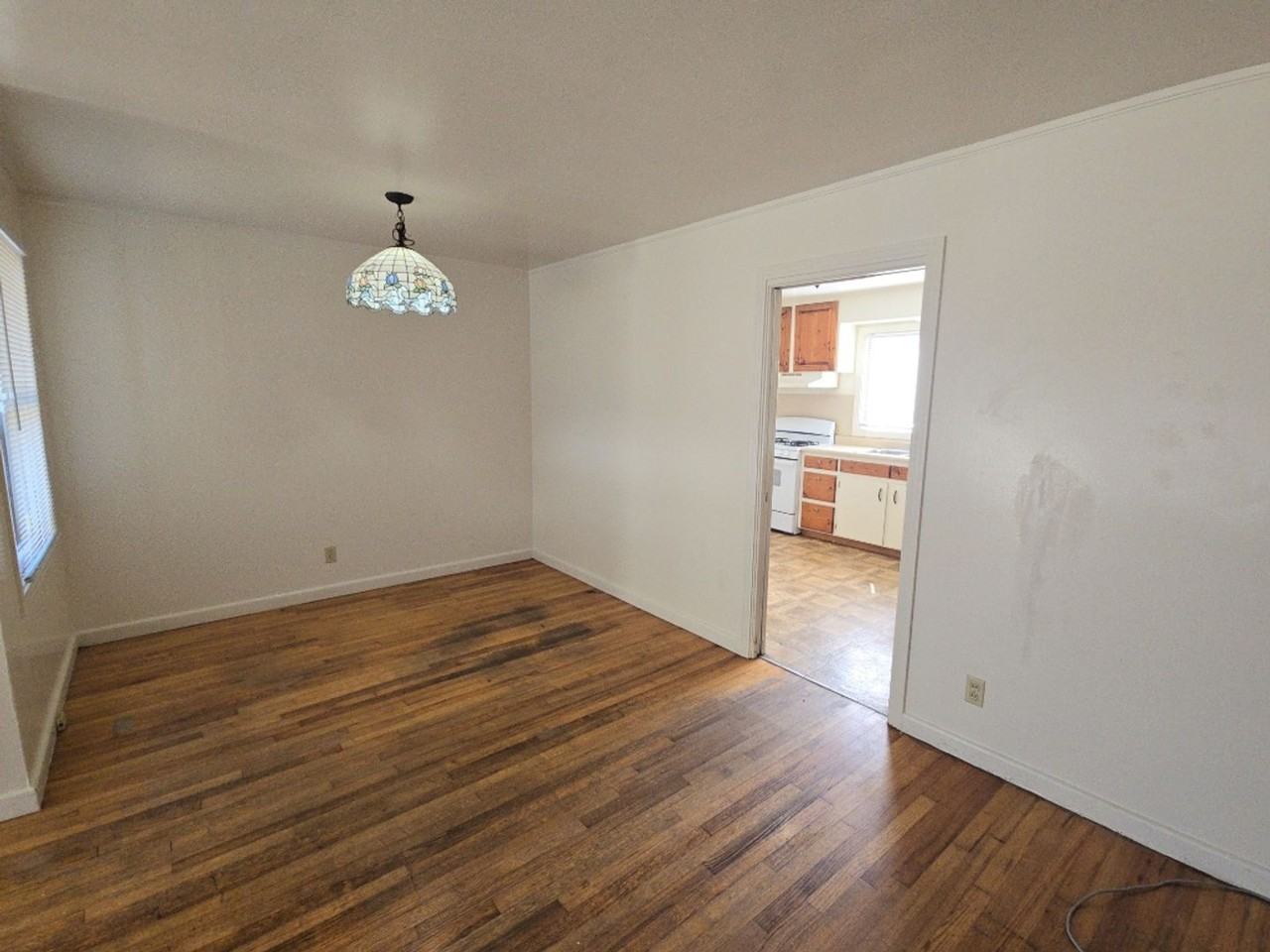 3880 H St - Photo 7 of 18
