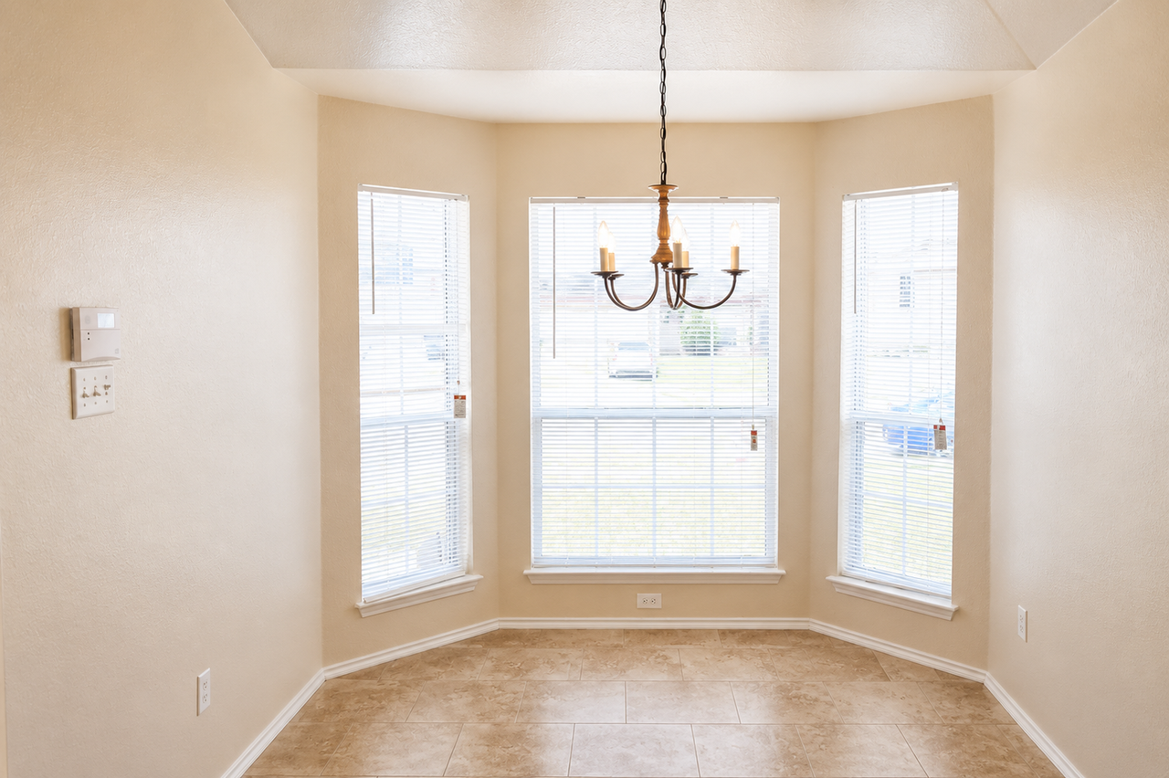 5306 Donegal Bay Ct - Photo 7 of 15