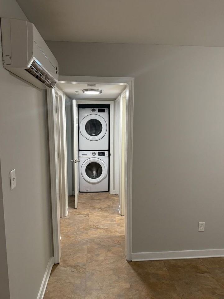 Crawford Arms Apartments - Photo 2 of 6