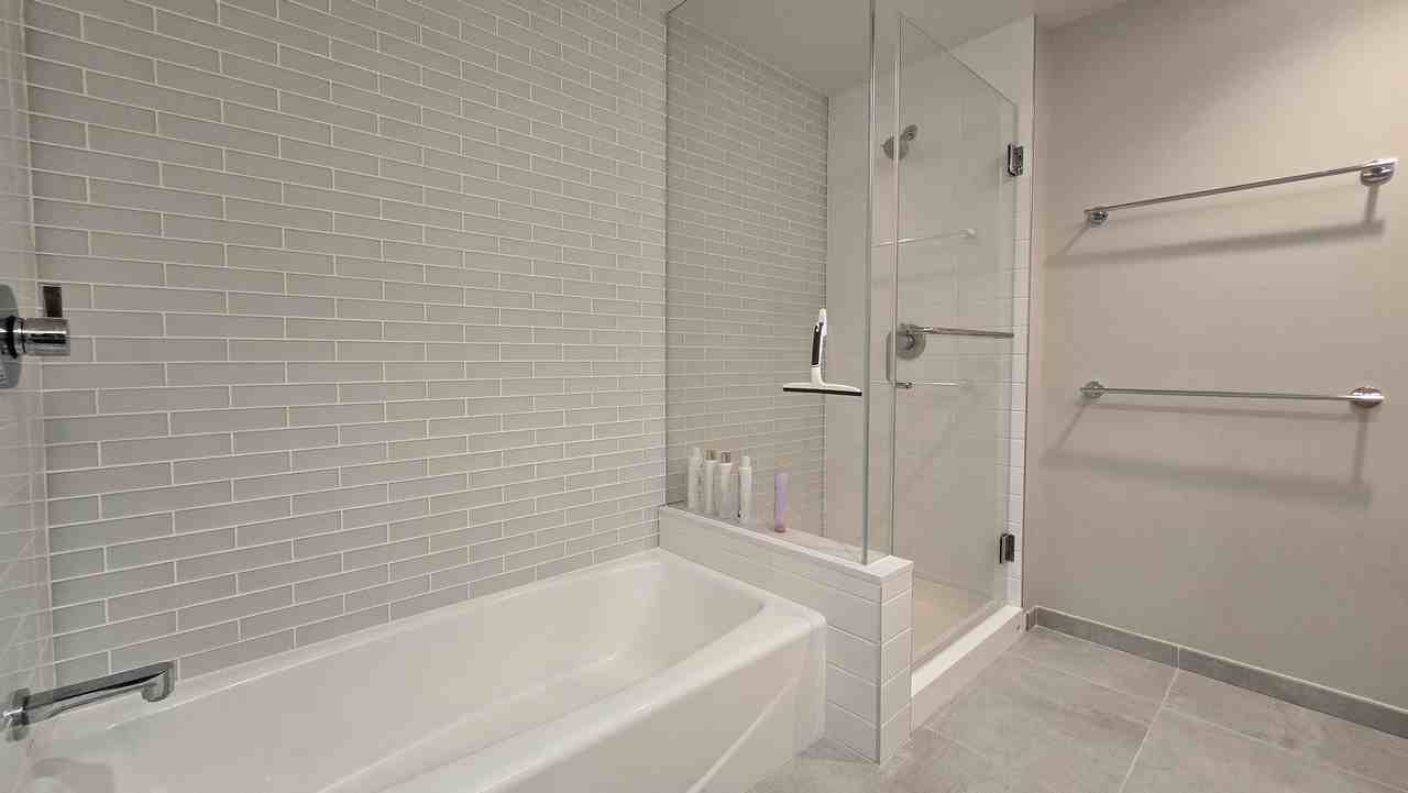 1388 Kapiolani Blvd #2301 - Photo 6 of 23