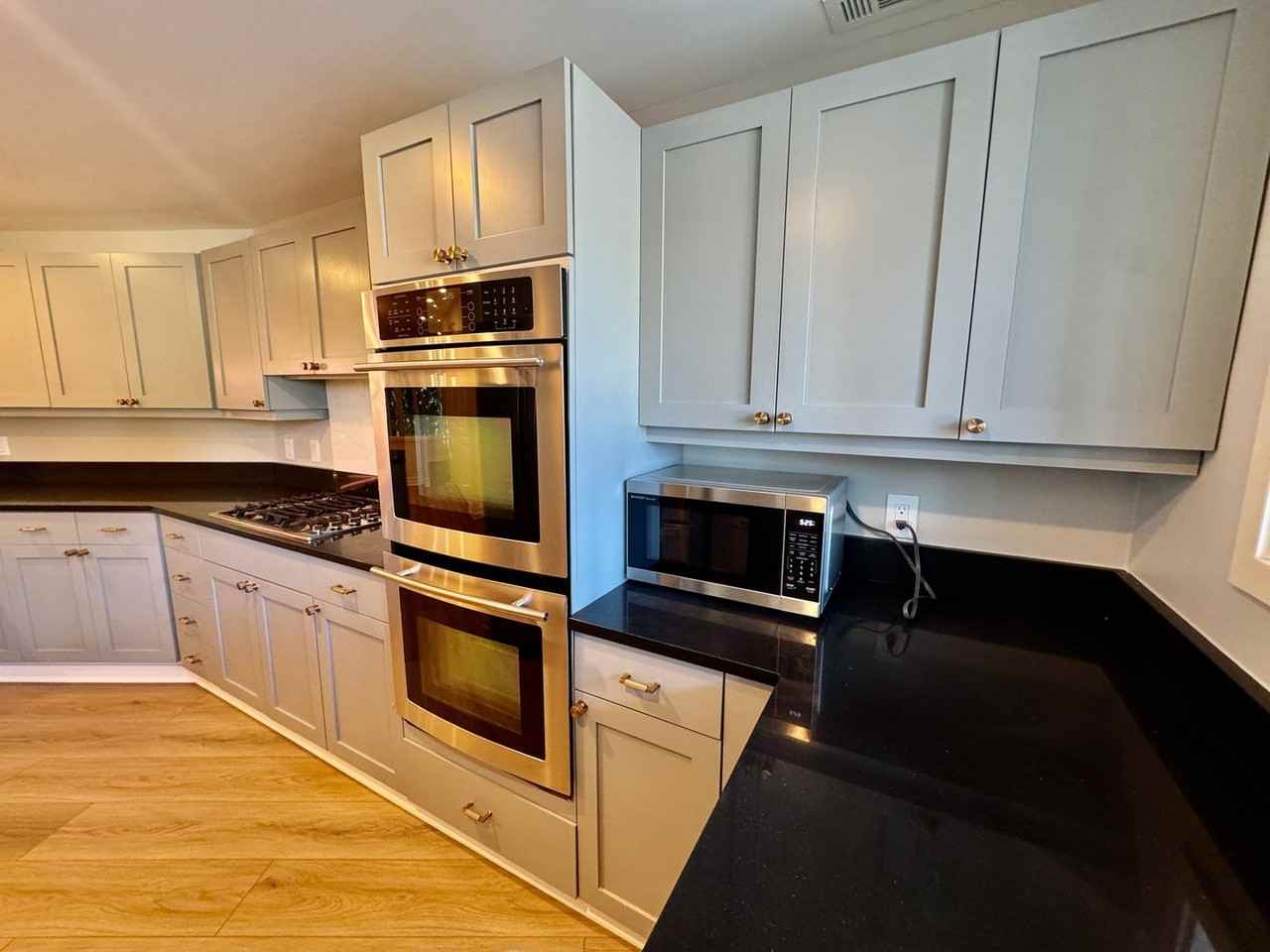 9039 Ne Juanita Dr #305 - Photo 6 of 24