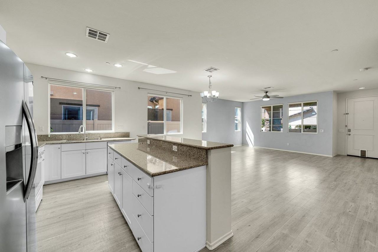 1704 Cal Orchid Pl #3 - Photo 3 of 33
