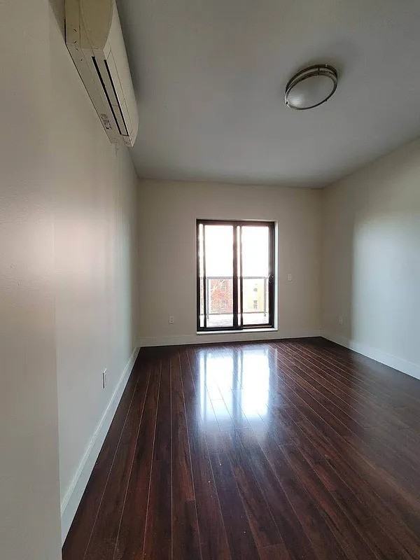 1122 Chestnut Ave - Photo 2 of 10