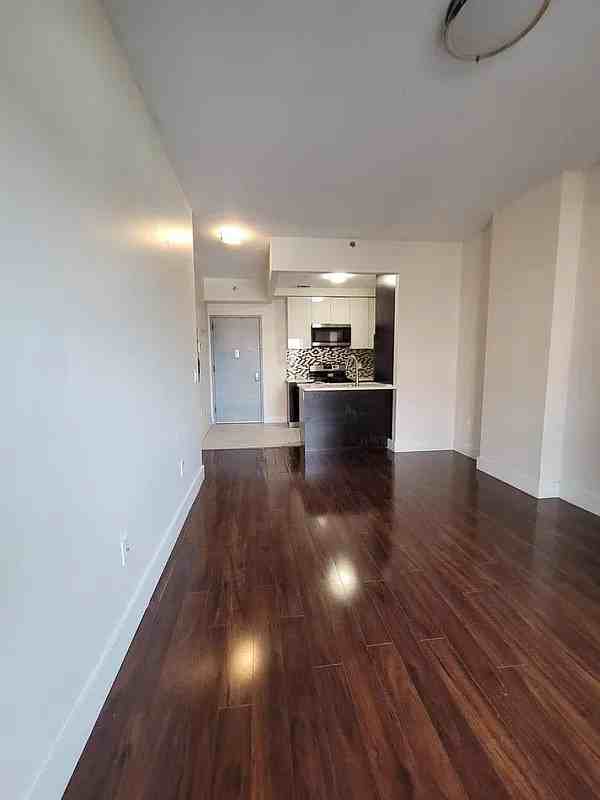 1122 Chestnut Ave - Photo 4 of 10