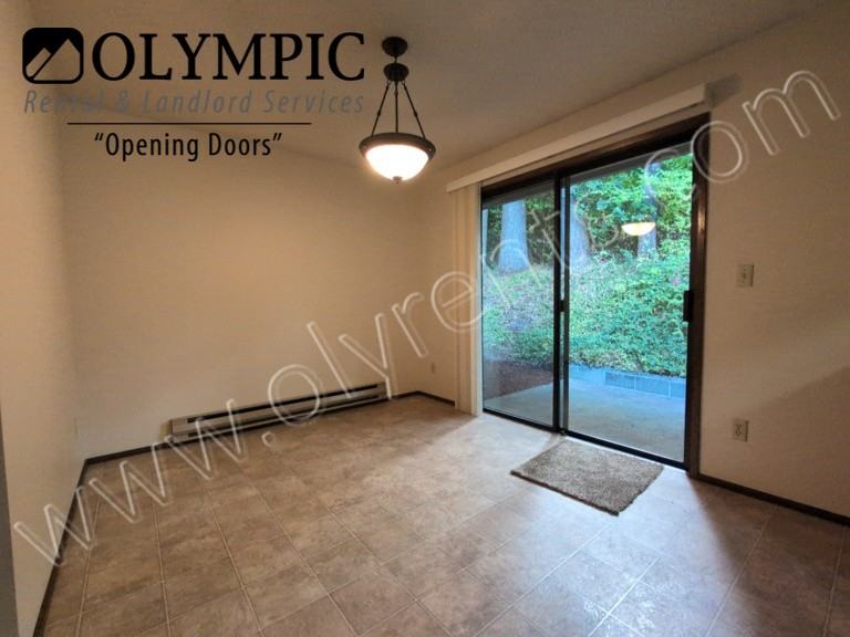 2841 Lindell Rd Ne #D - Photo 6 of 22