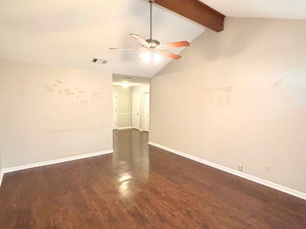 238 Briarpatch Ln - Photo 4 of 24