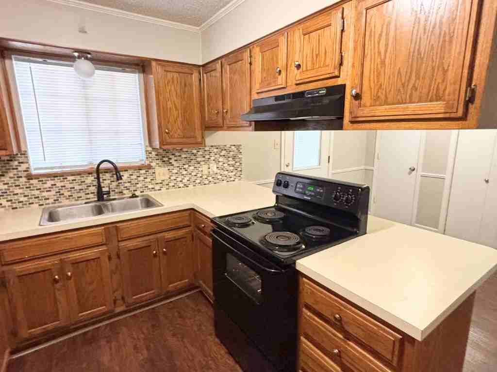 238 Briarpatch Ln - Photo 7 of 24