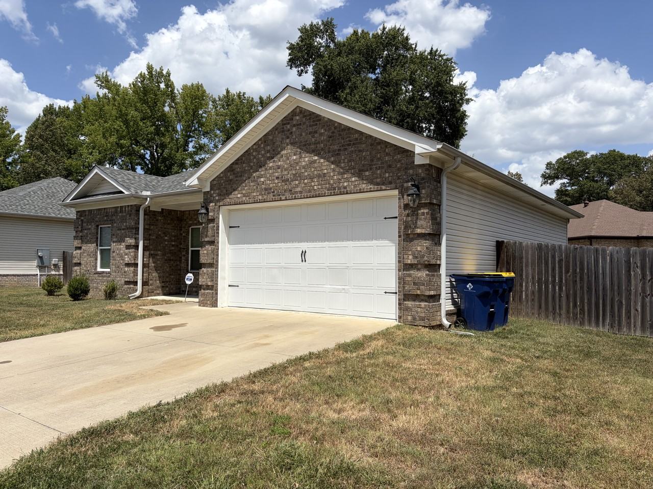 34 Woodhaven Dr - Photo 2 of 20