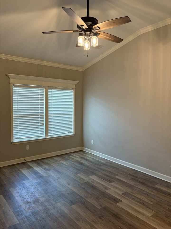 34 Woodhaven Dr - Photo 4 of 20