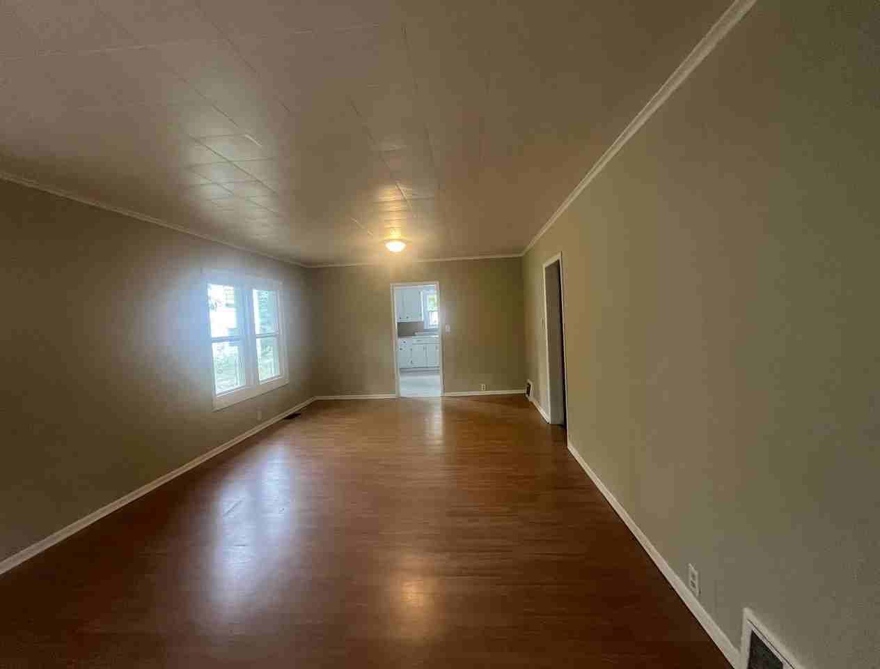 3017 Merriam St - Photo 2 of 11