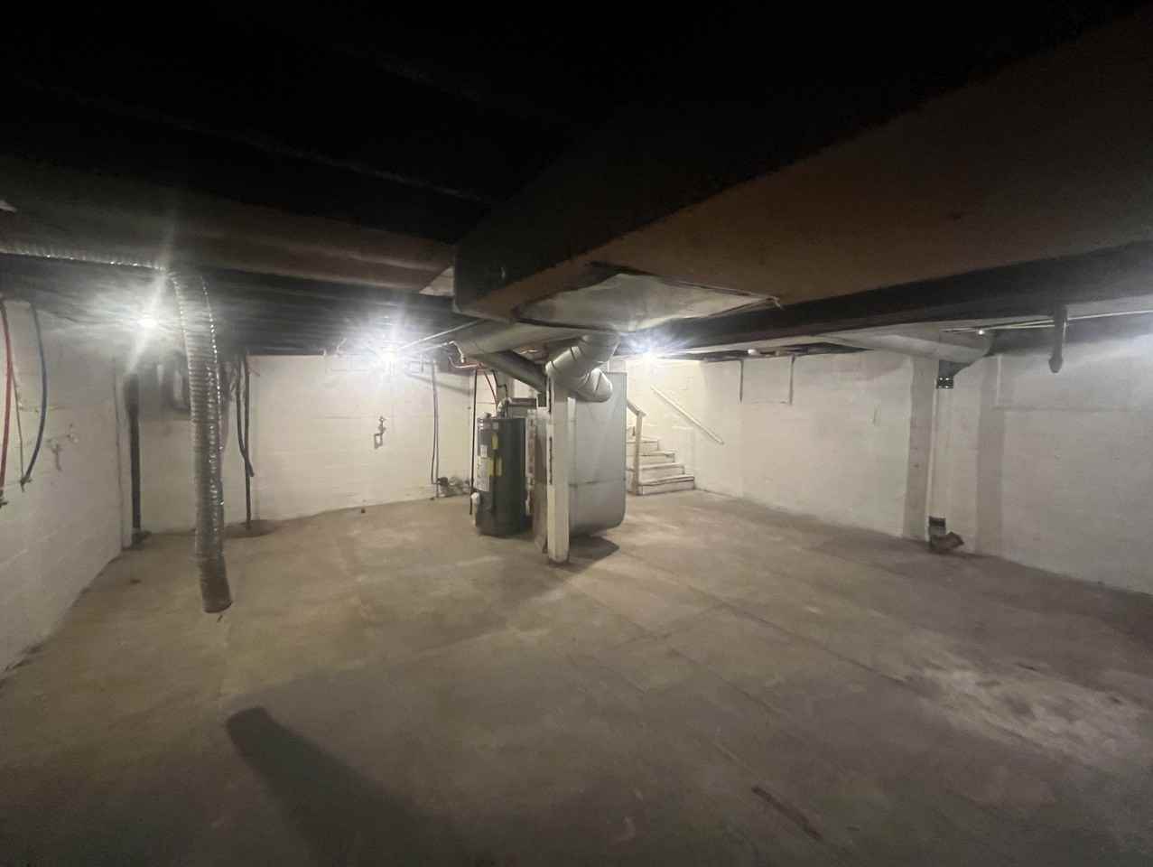 3017 Merriam St - Photo 3 of 11