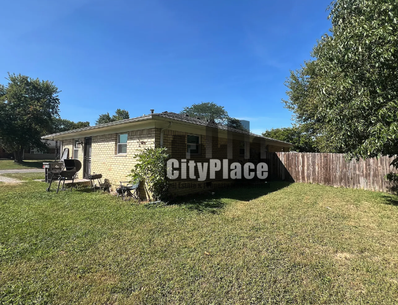 6132 Nelson Pl - Photo 4 of 5