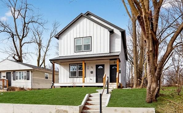 1722 Ingram St #B - Photo 4 of 36