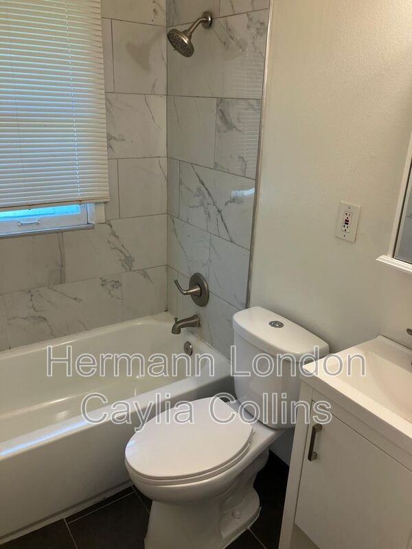 10072 Ashbrook Dr - Photo 7 of 10