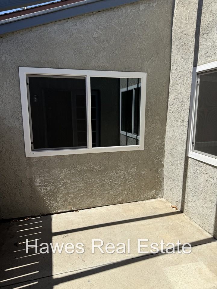 29250 Murrieta Rd - Photo 4 of 21
