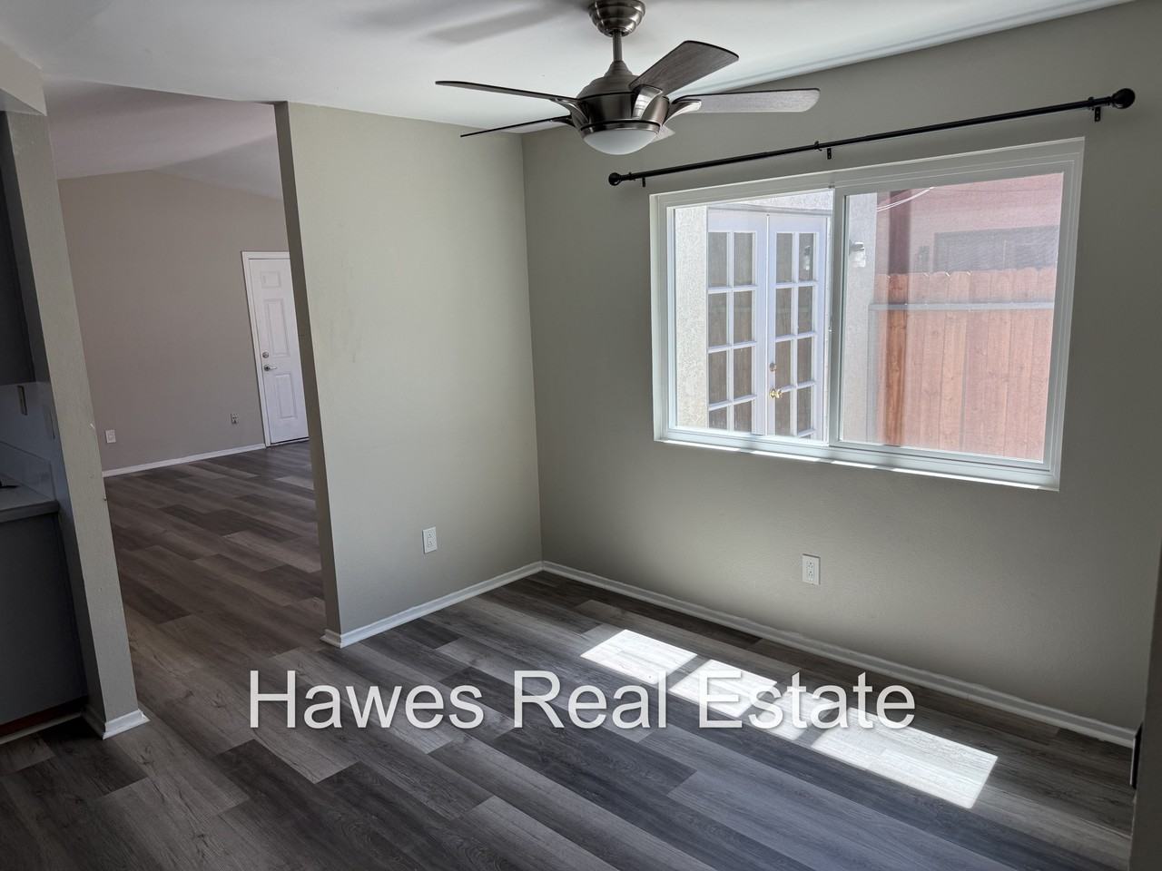 29250 Murrieta Rd - Photo 5 of 21