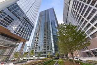 343 W Wolf Point Plz #4407 - Photo 1 of 1