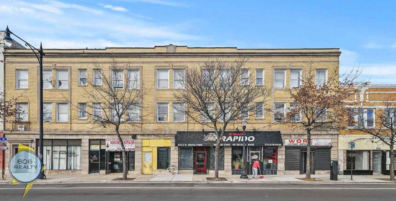 3420 W Irving Park Rd #32