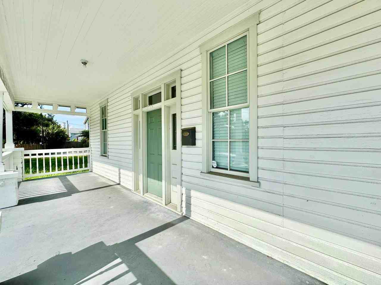 2708 N 19th St - Photo 6 of 35